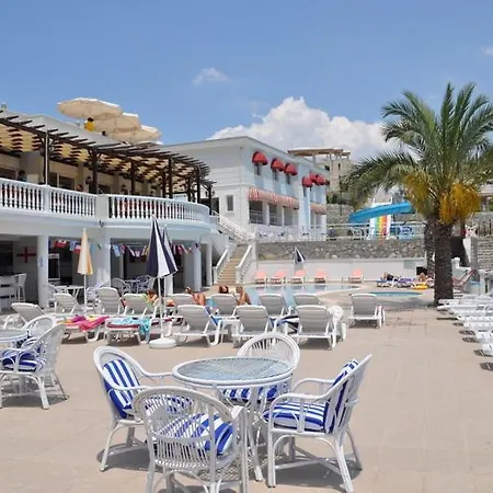 Flamingo Country Club Houses * Milas